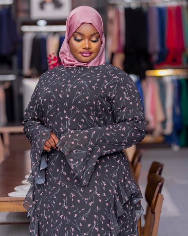 Floral Ruffle Sleeve Abaya — view 3