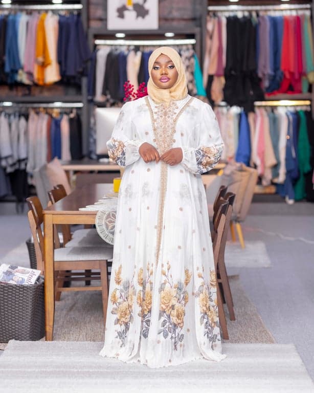 White Floral Embroidered Abaya — view 1